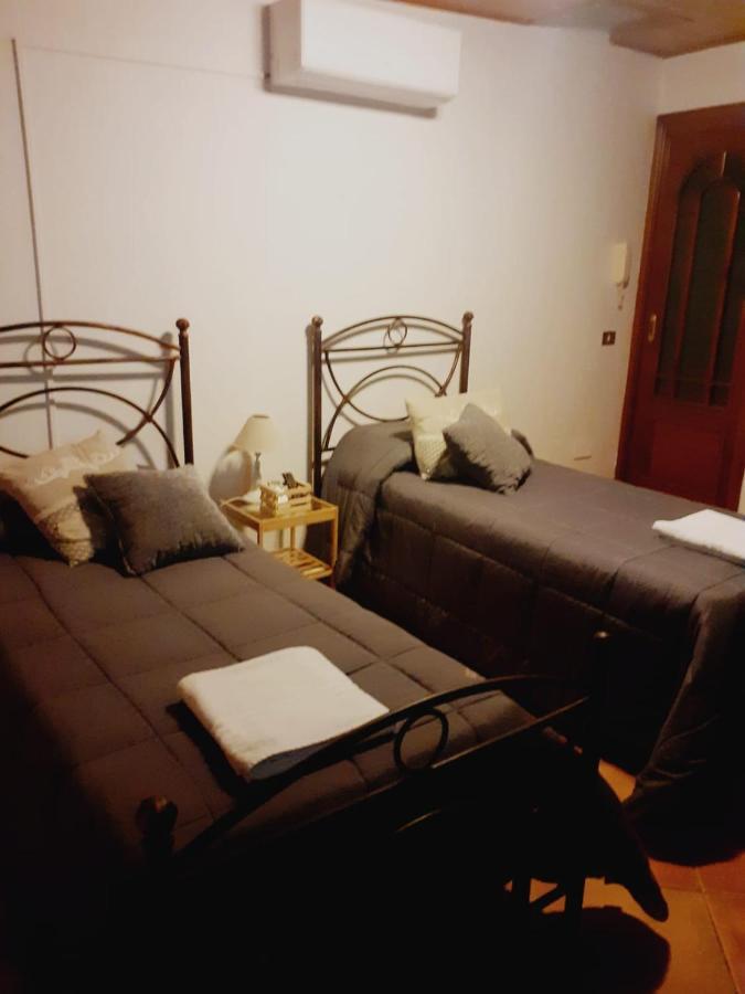 Casa Vacanze Chiara Terrasini Buitenkant foto
