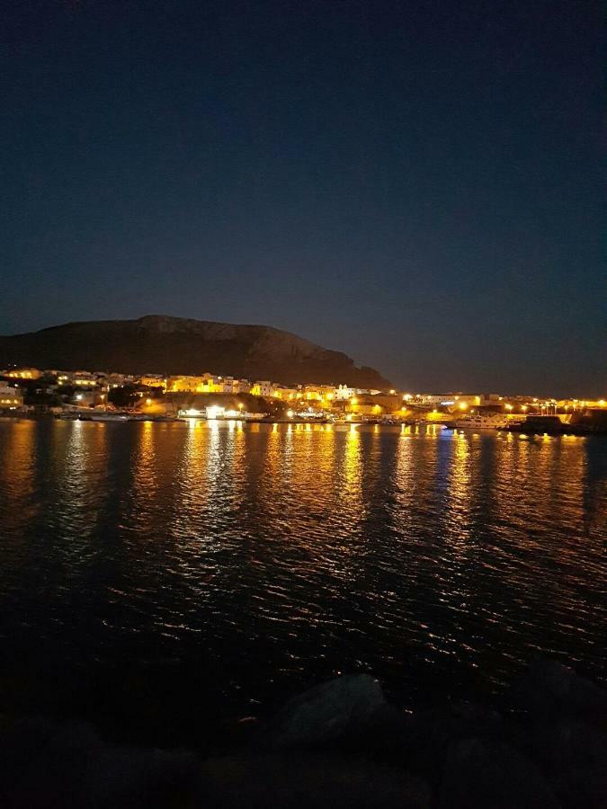 Casa Vacanze Chiara Terrasini Buitenkant foto
