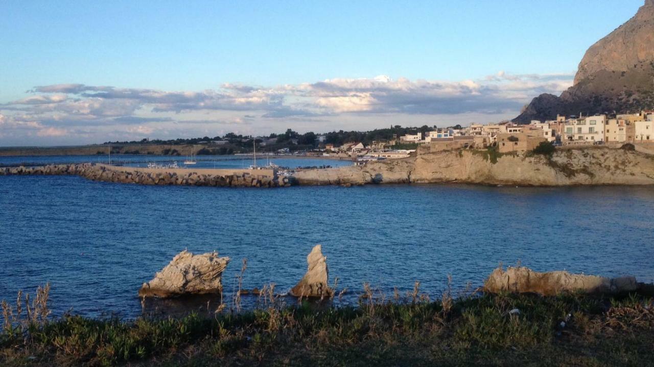 Casa Vacanze Chiara Terrasini Buitenkant foto